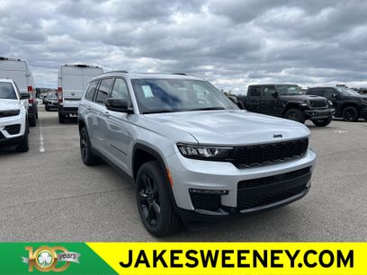 New 2025 Jeep Grand Cherokee L Limited w/ Black Appearance Package