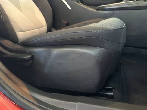 Used 2024 Chevrolet Trax LS w/ LS Convenience Package FWD image 23