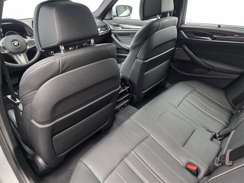 Used 2019 BMW 540i xDrive w/ M Sport Package image 15