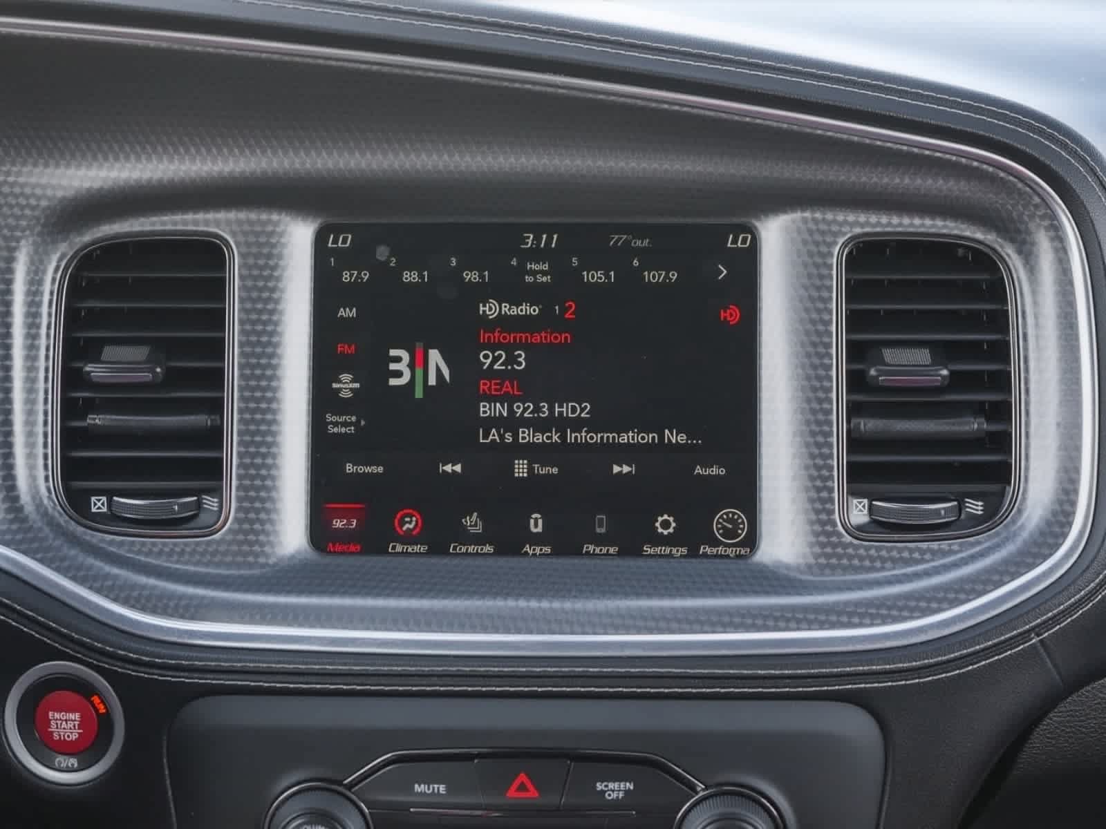 Used 2020 Dodge Charger SRT Hellcat RWD image 17