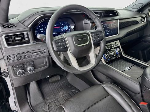 Used 2023 GMC Yukon XL Denali w/ LPO, Floor Liner Package AWD/4WD image 4