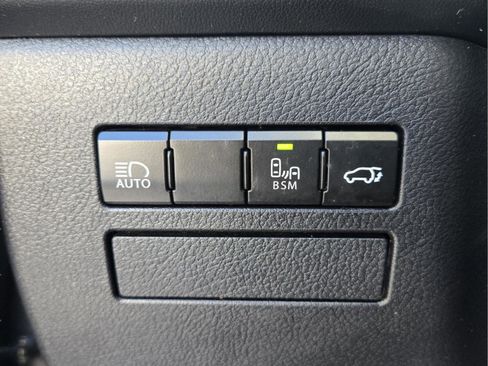 Used 2019 Lexus NX 300h AWD image 19