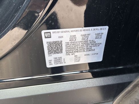 Used 2025 Chevrolet Equinox LT FWD image 29