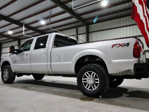 Used 2013 Ford F350 Lariat w/ Lariat Ultimate Pkg AWD/4WD image 8