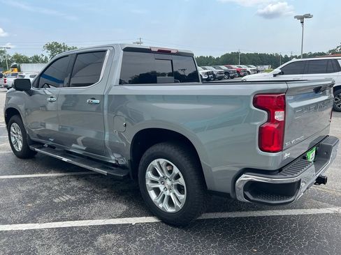 Used 2025 Chevrolet Silverado 1500 LTZ AWD/4WD image 23