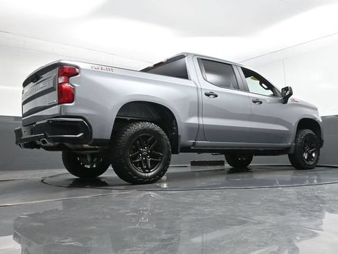 Used 2025 Chevrolet Silverado 1500 Custom Trail Boss AWD/4WD image 32