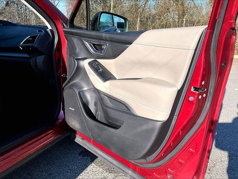 Used 2019 Subaru Forester Limited image 23