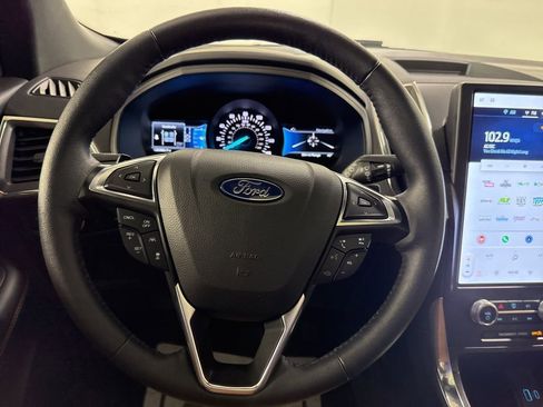 Used 2024 Ford Edge Titanium w/ Titanium Elite Package image 21