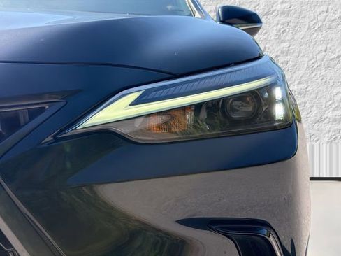 Used 2024 Lexus NX 250 FWD w/ Cold Area Package image 9