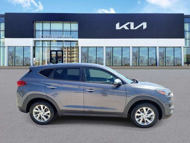 Used 2021 Hyundai Tucson SE FWD image 3