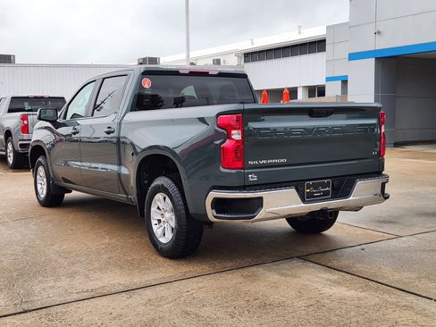 Certified 2025 Chevrolet Silverado 1500 LT image 8