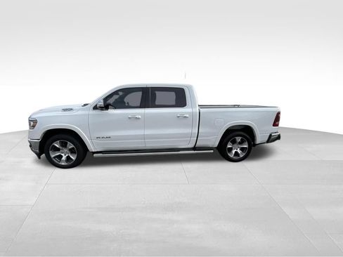 Used 2019 RAM 1500 Laramie AWD/4WD image 5