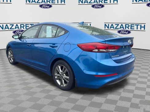 Used 2017 Hyundai Elantra SE FWD image 5