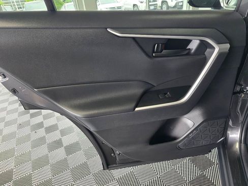 Used 2024 Toyota RAV4 LE AWD/4WD image 34