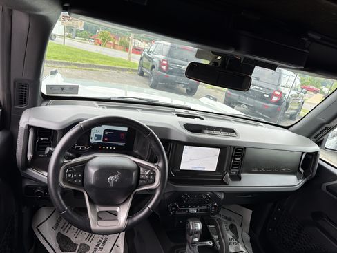 Used 2023 Ford Bronco Big Bend AWD/4WD image 14