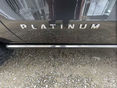 Used 2023 Ford Expedition Max Platinum image 33