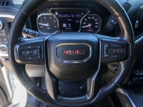 Used 2022 GMC Sierra 2500 AT4 w/ AT4 Premium Plus Package AWD/4WD image 15