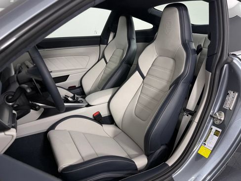 Certified 2026 Porsche 911 Carrera 4S AWD/4WD image 5
