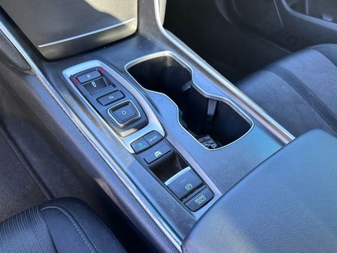 Used 2021 Honda Accord EX image 26