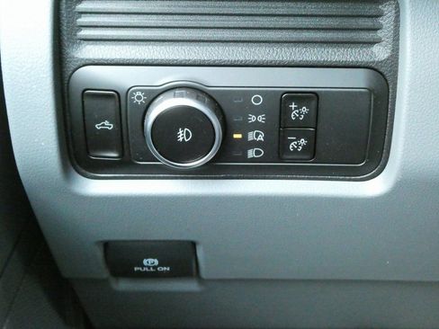 New 2025 Ford F350 XLT w/ Snow Plow Prep Package AWD/4WD image 17