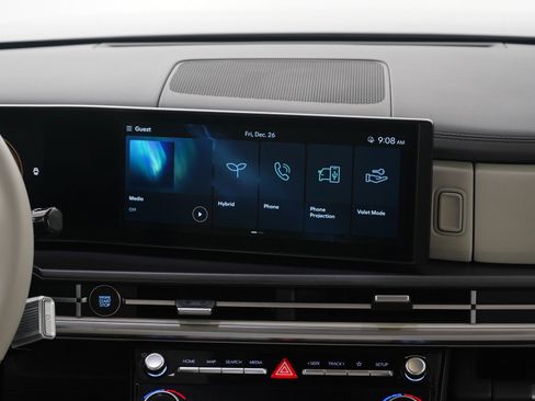 Used 2025 Hyundai Santa Fe SEL image 16