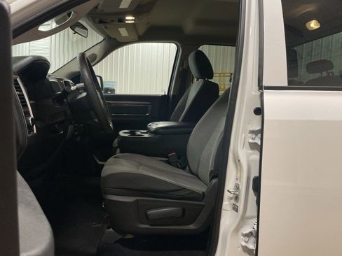 Used 2024 RAM 1500 Classic SLT image 14