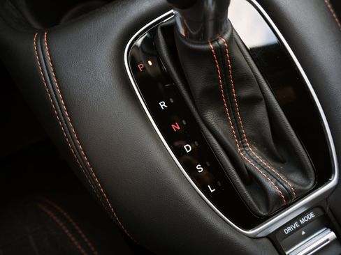 Used 2024 Honda HR-V Sport image 30