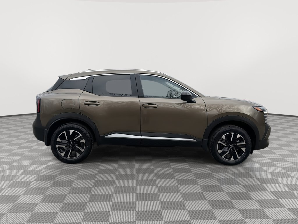 Used 2026 Nissan Kicks SV w/ SV Premium Package AWD/4WD image 12