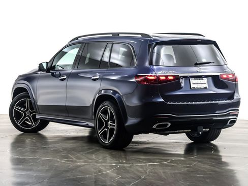 Certified 2025 Mercedes-Benz GLS 450 4MATIC image 13