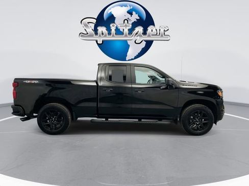 Used 2025 Chevrolet Silverado 1500 Custom w/ Turbomax Blackout Package image 12