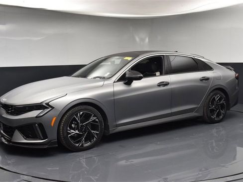 Certified 2025 Kia K5 GT-Line w/ GT-Line Premium Package image 4