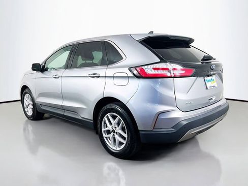 Used 2024 Ford Edge SEL image 7