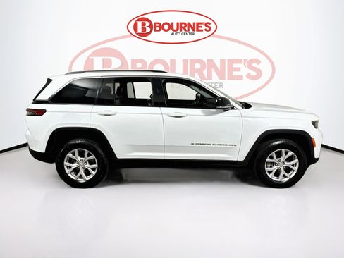 Used 2022 Jeep Grand Cherokee Limited AWD/4WD image 13