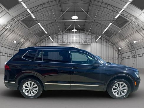 Used 2018 Volkswagen Tiguan SE FWD image 7