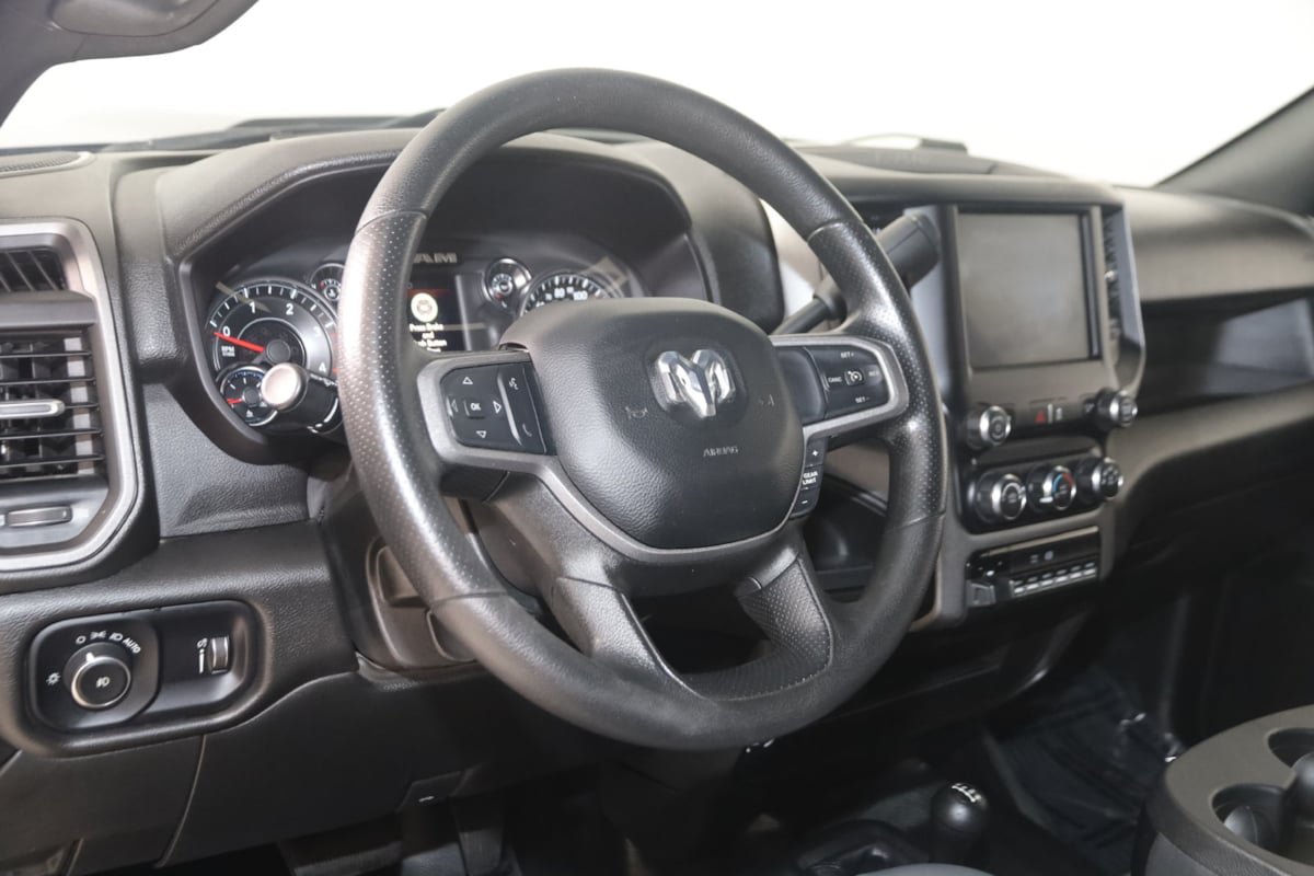 Used 2023 RAM 3500 Tradesman w/ Chrome Appearance Group AWD/4WD image 6