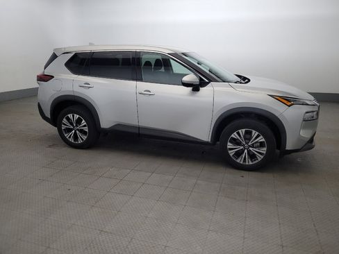 Used 2021 Nissan Rogue SV AWD/4WD image 11
