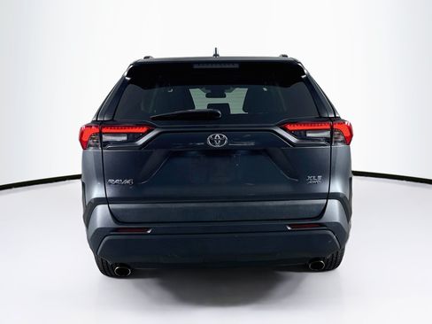 Used 2021 Toyota RAV4 XLE AWD/4WD image 29