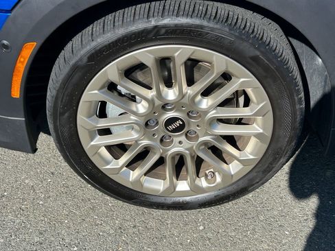 Used 2025 MINI Cooper S image 9