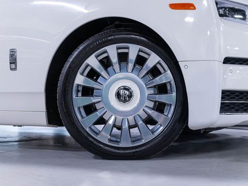 Used 2019 Rolls-Royce Phantom Sedan RWD image 91