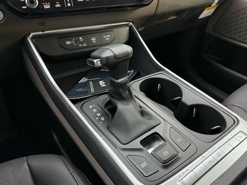 New 2026 Kia Carnival image 12