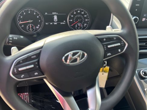 Certified 2023 Hyundai Santa Fe SE FWD image 12