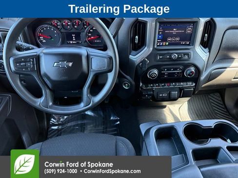 Used 2024 Chevrolet Silverado 1500 Custom Trail Boss AWD/4WD image 3