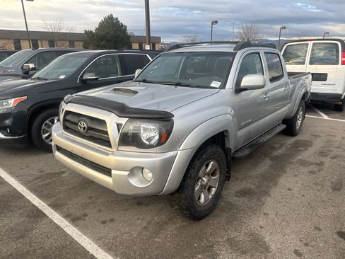 Used 2005 Toyota Tacoma 4x4 Double Cab image 1