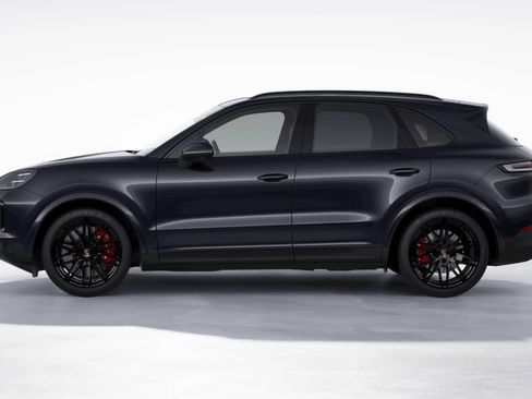New 2026 Porsche Cayenne S AWD/4WD image 2