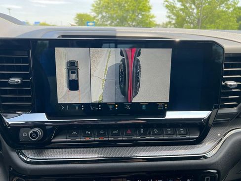 Used 2023 Chevrolet Silverado 1500 ZR2 w/ Technology Package AWD/4WD image 45
