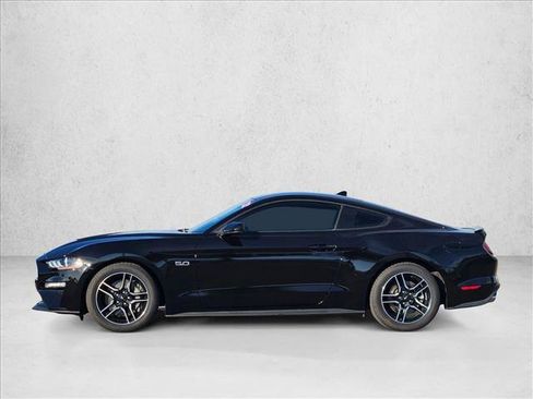 Used 2022 Ford Mustang GT RWD image 9