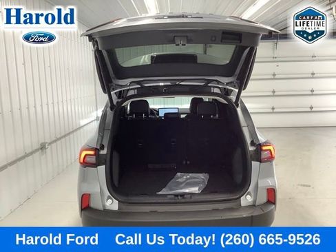 Used 2024 Ford Escape SE w/ PHEV Premium Package image 6