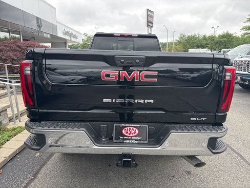 New 2025 GMC Sierra 2500 SLT image 8