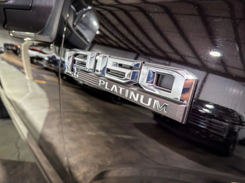 Used 2018 Ford F150 Platinum w/ FX4 Off-Road Package AWD/4WD image 18