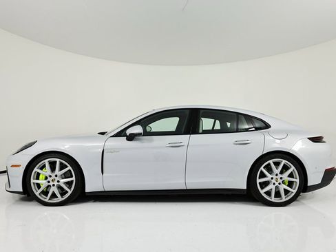 New 2026 Porsche Panamera 4 AWD/4WD image 2